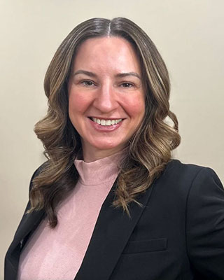 Danielle Tanque - Psychiatric Nurse Practitioner, FNP, PMHNP